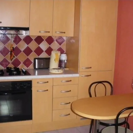 2 Pieces 2 Couchages Les Bains Appartement